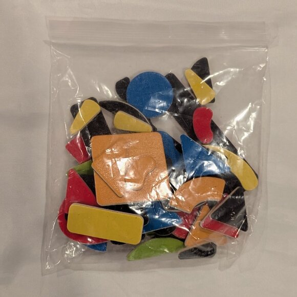 NWOT Fat Brain Toys Magnetic Creation Station (Tangram Toy) - Picture 12 of 16